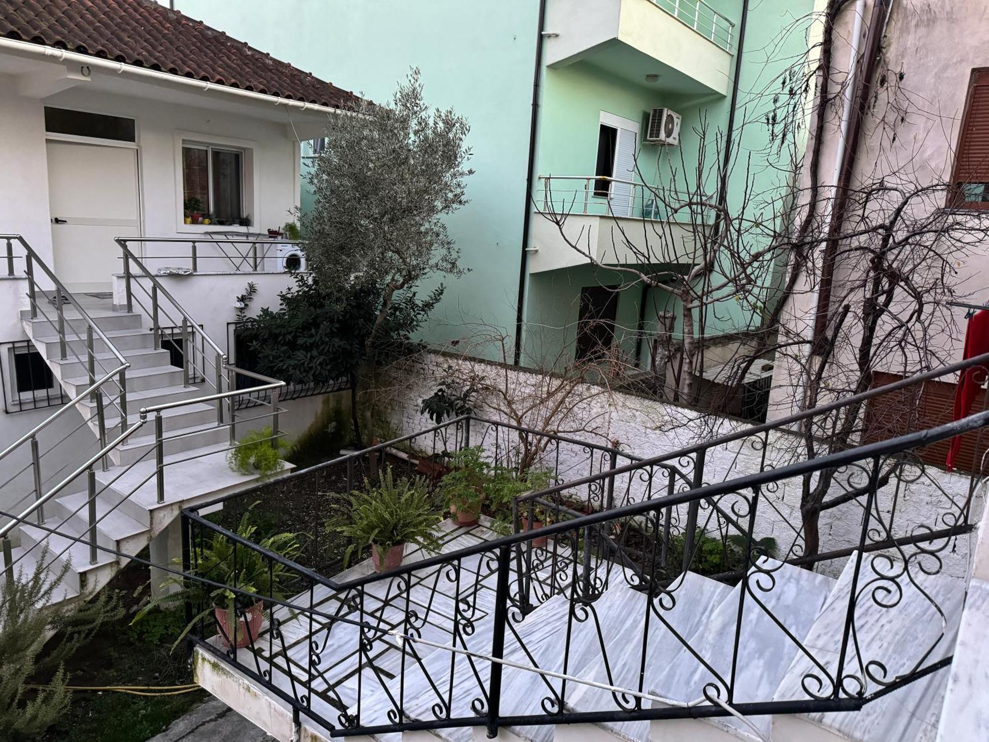 فندق Ibras House دراس المظهر الخارجي الصورة